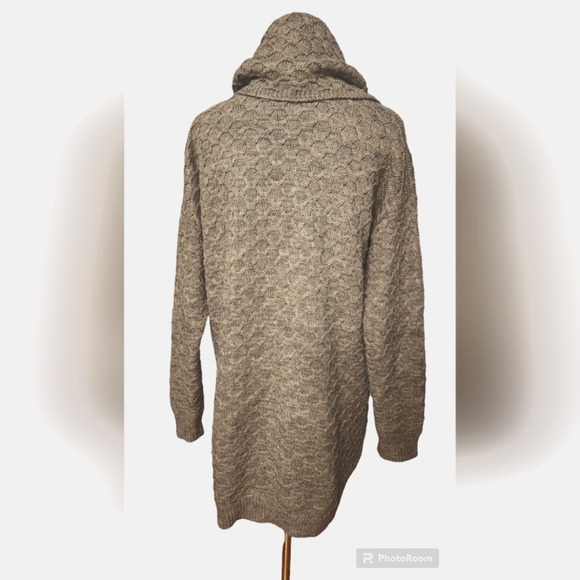 H&M Grey Oversized Cowl Neck Sweater - Picture 3 of 12